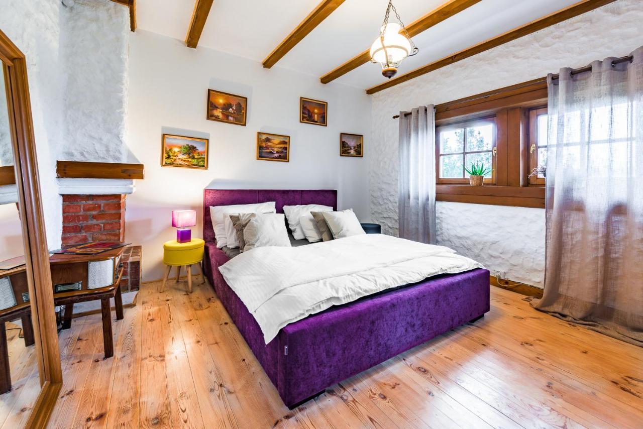Hotel Dworek Wiktorowo Budki Petrykowskie Exteriér fotografie